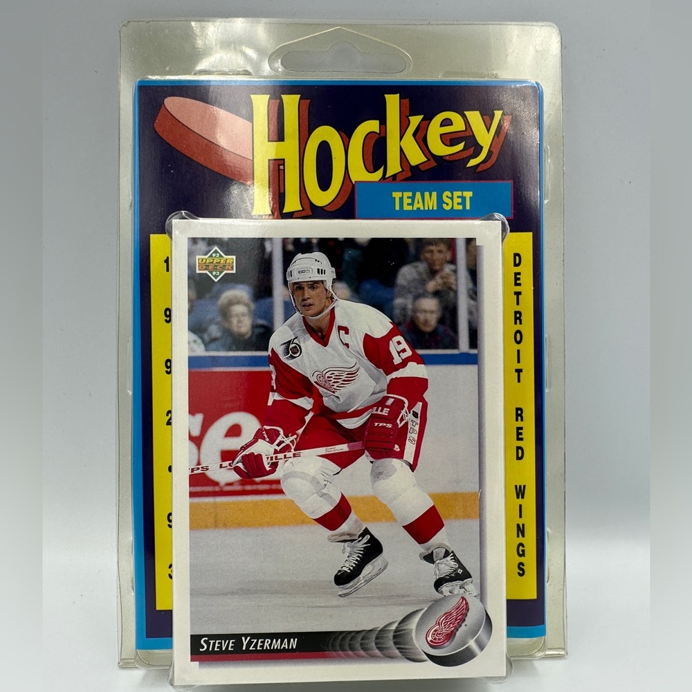 1992-93 UPPER DECK DETROIT RED WINGS TEAM SET, - NHL Hockey Cards NIP